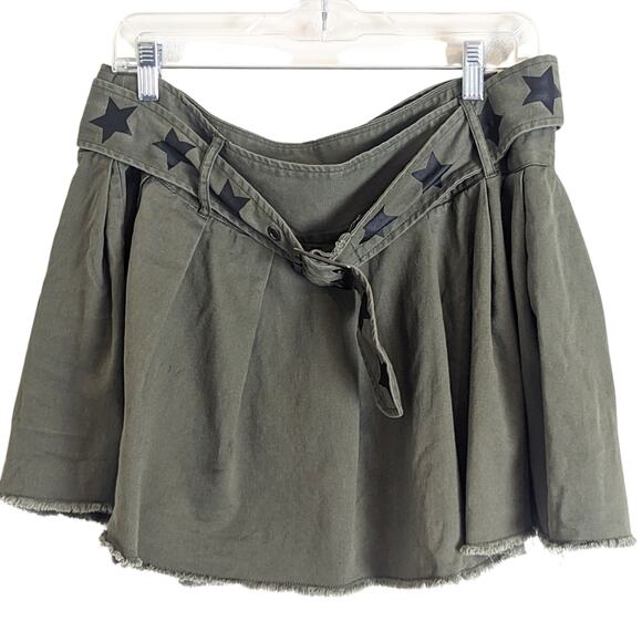 Y2K Inspired Army Green Mini Skirt Grommet Belt With Stars Women's Size XL - Picture 7 of 7